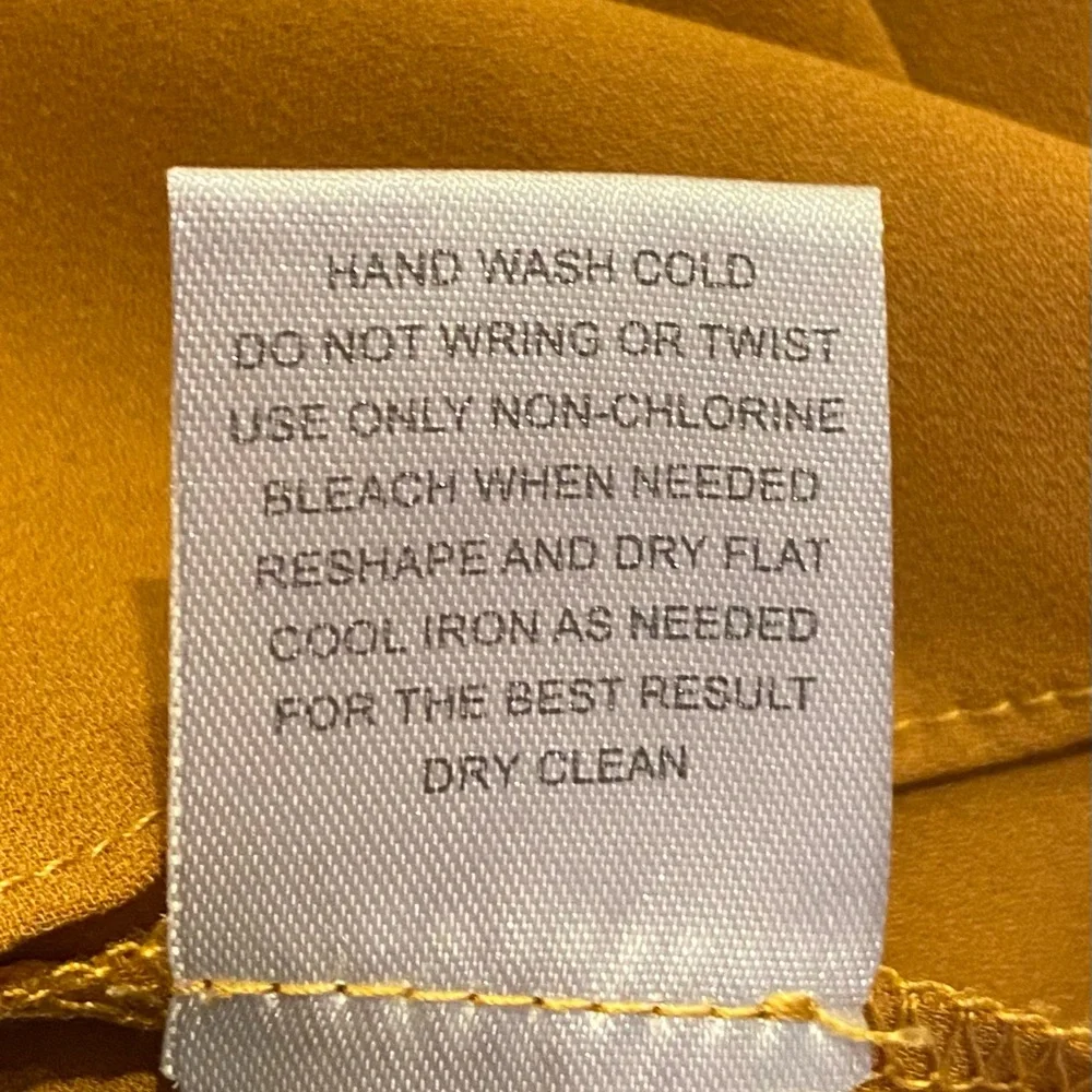 Olive + Oak Medium Blouse - Picture 8 of 8